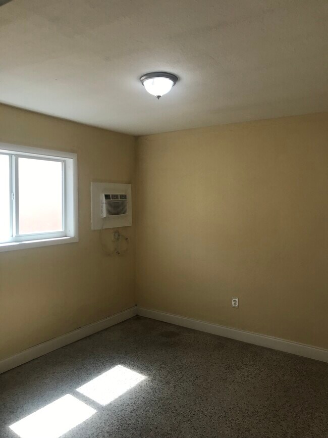 Bedroom - 1311 Sharazad Blvd