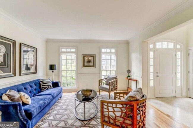 Foto del edificio - 704 Longleaf Dr NE