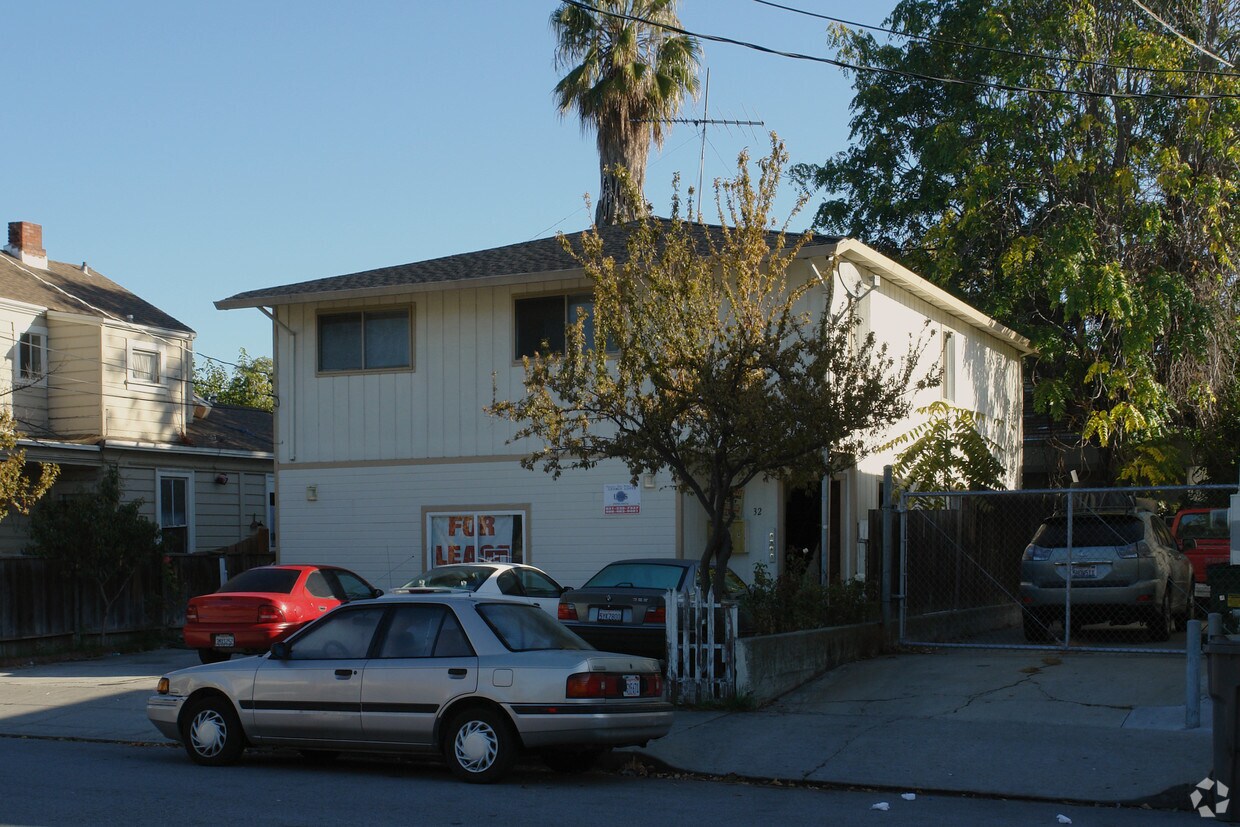 Building Photo - 32 N 12th St