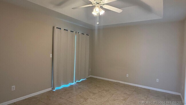 Building Photo - 2847 SW South Calabria Cir