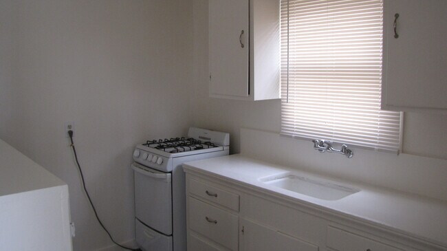 Foto del edificio - 105 Brighton Way