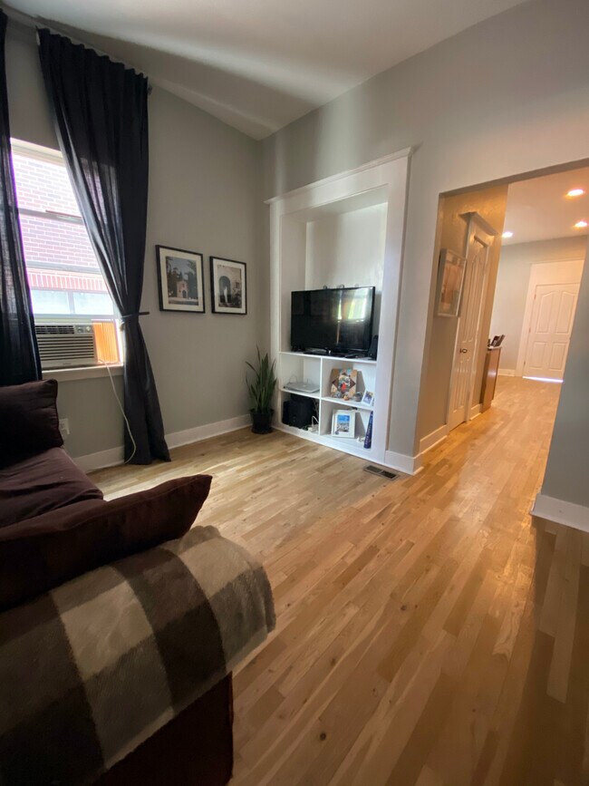 Foto del edificio - 1404 Knox Ct