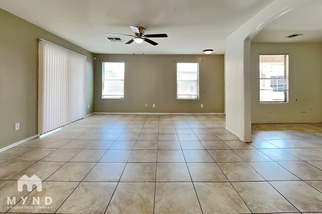 Building Photo - 24800 W Wayland Dr