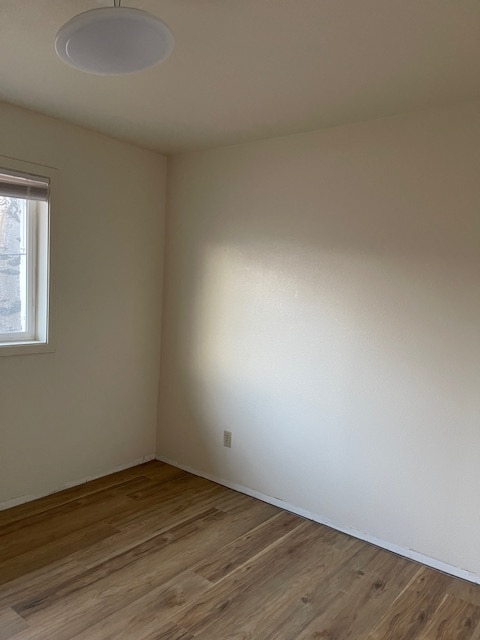 Building Photo - 1007 S Dimond St