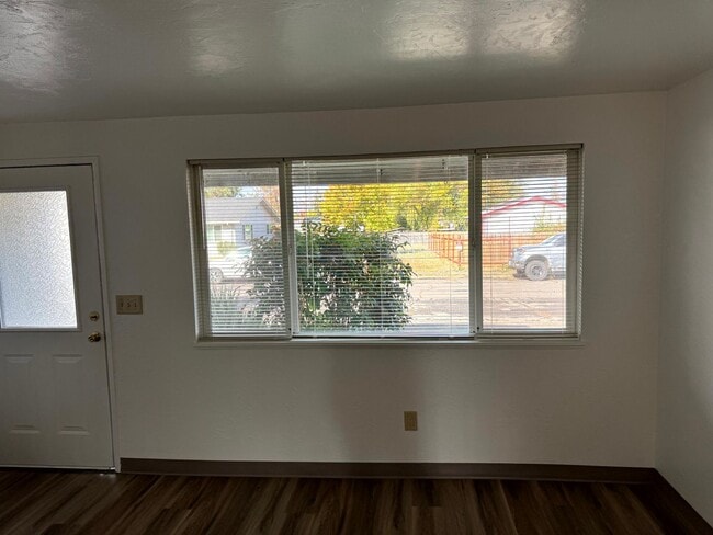 Photo - 2 Bedroom Duplex in Southwest Eugene Apartment