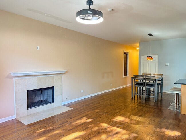 Foto del edificio - 1300 W Grenshaw St