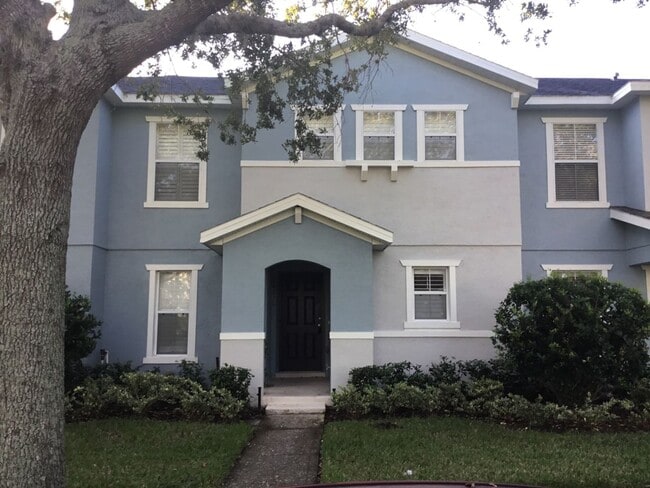 Avalon Park: 3 Bedroom, 2.5 Bath, 2 Car Garage Townhome - Avalon Park: 3 Bedroom, 2.5 Bath, 2 Car Garage Townhome