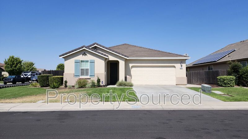 Primary Photo - 2223 Ravenbrook Ln