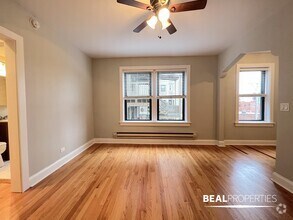 Building Photo - 612 W Patterson Ave
