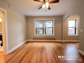Building Photo - 612 W Patterson Ave