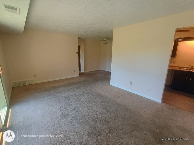 Building Photo - 5240 Emil Ave SW