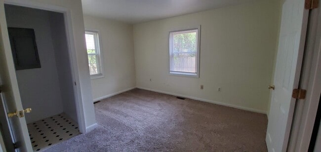 Foto del edificio - 11th Bay Colonies