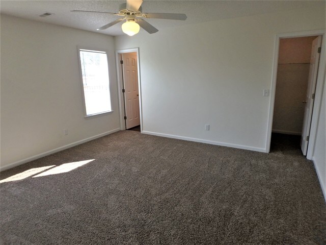 Foto del edificio - 7236 Walking Horse Ct