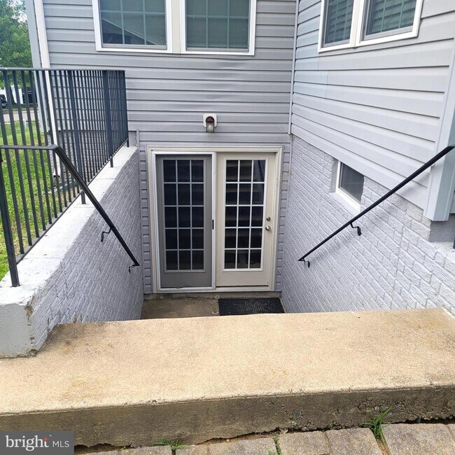 Foto del edificio - 3325 Anne De Bourgh Dr