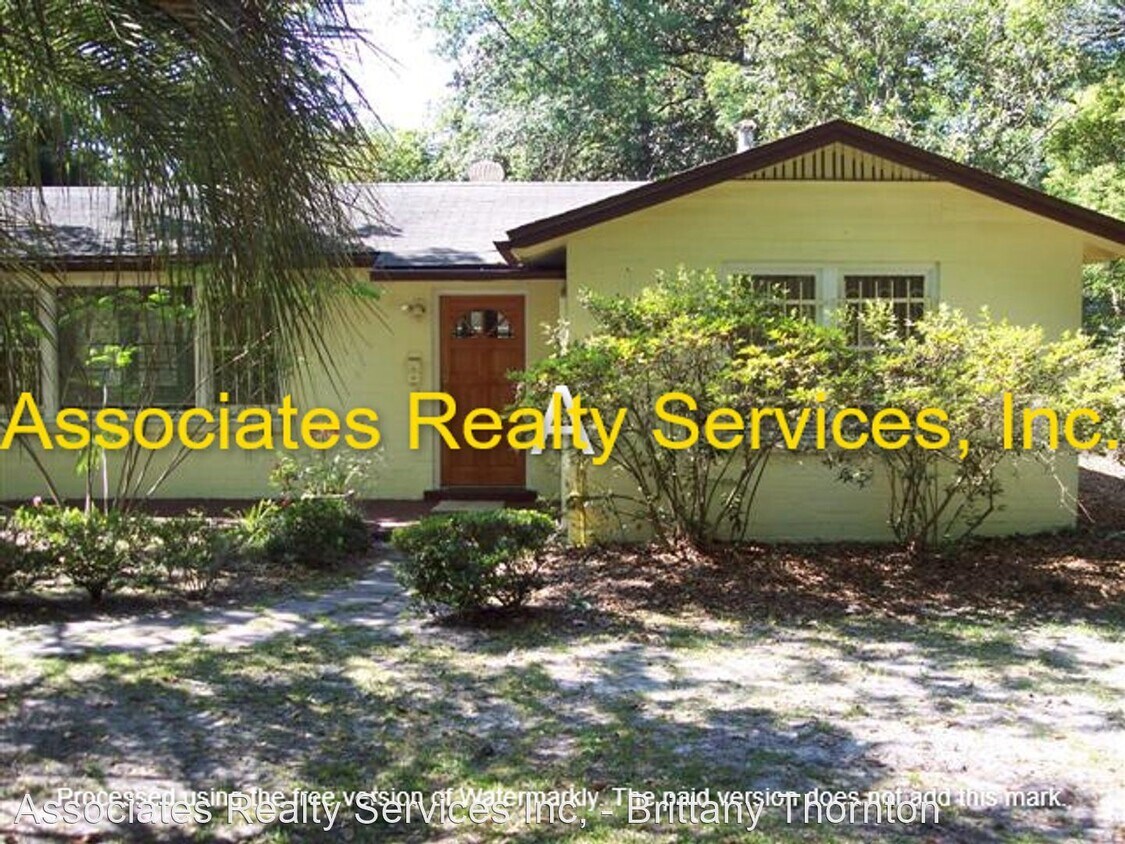 Foto principal - 4 br, 2 bath House - 1105 NW 14th Ave