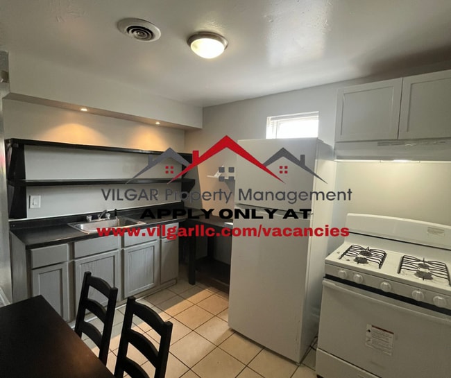 Building Photo - 3930 McCook Ave