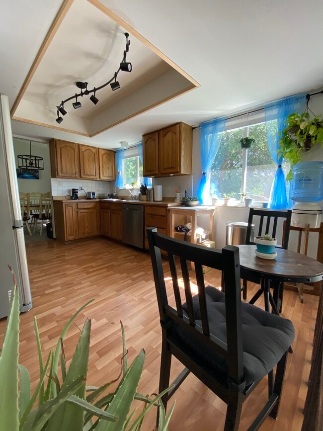 Building Photo - 6791 Xenon Dr