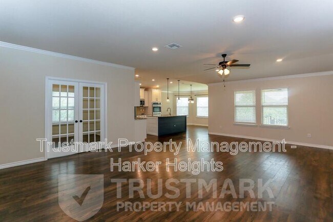 Foto del edificio - 5610 Fenton Ln