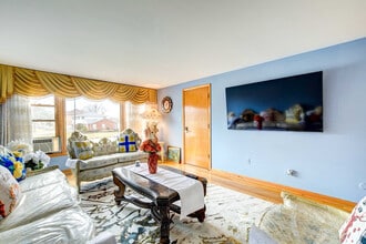 Building Photo - 5212 Avery Pl