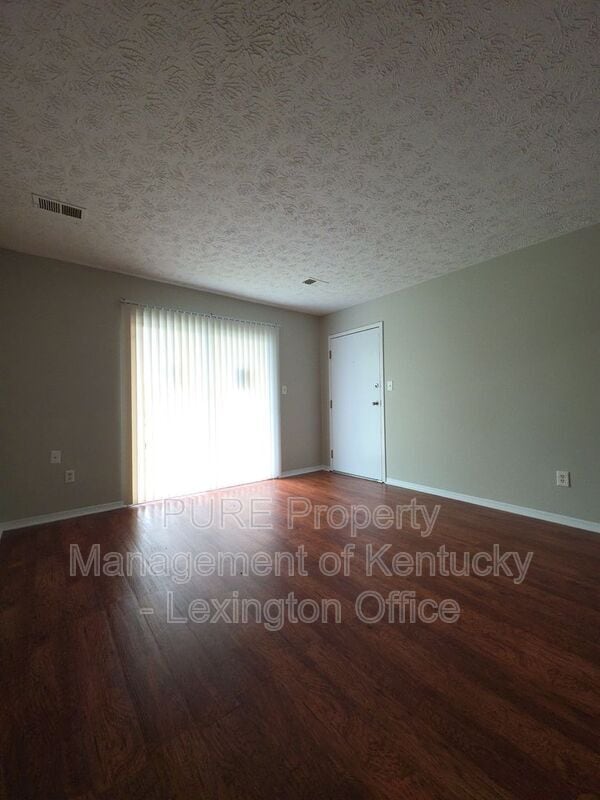 Photo - 352 Redding Rd Apartment