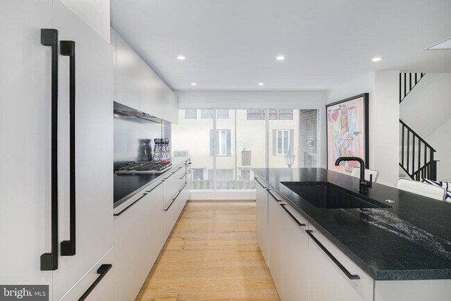 Foto del edificio - 1126 Lombard St