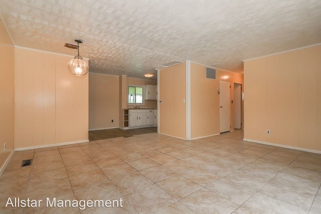 Building Photo - 3 br, 1 bath House - 2171 Belvoir Blvd