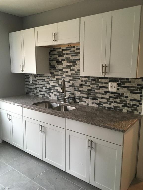 Foto del edificio - 3010 E 126th St