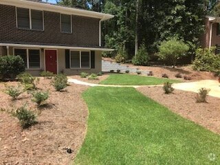 2 bedroom 1 bath in quiet family  near Memorial Park and walk to 5 Points. - 288 Gran Ellen Dr, Gas Utility