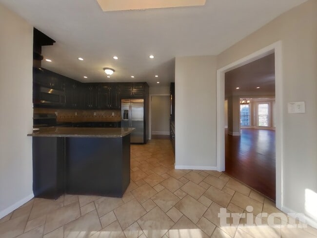 Foto del edificio - 1050 Swan Mill Ct