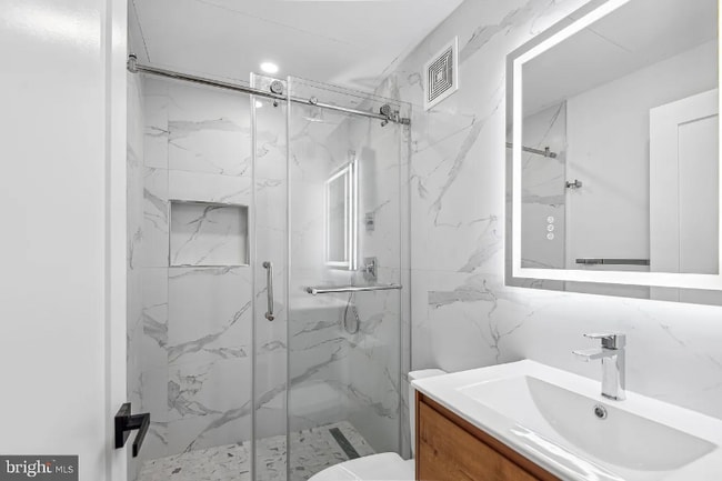 Building Photo - 1714 Euclid St NW