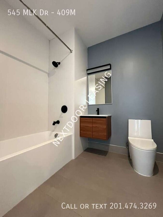 Building Photo - 545 MLK Dr-409M