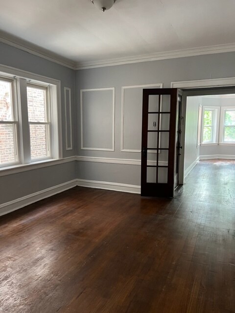 Foto del edificio - 8038 S Maryland Ave