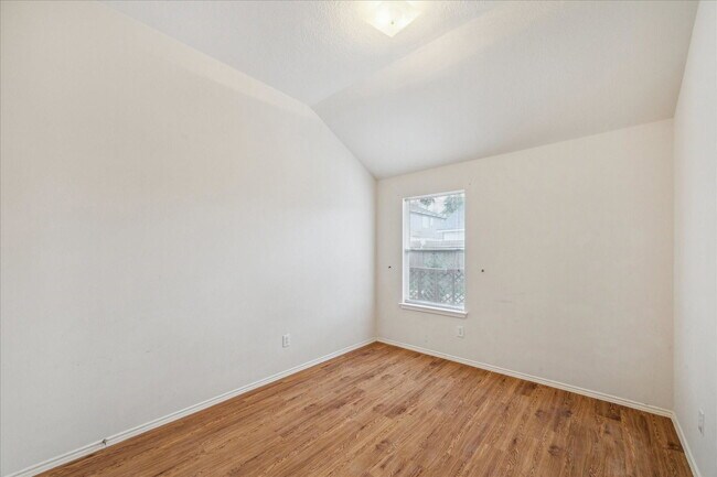 Foto del edificio - Cottage Street, Pearland, TX 77584 - 4 BR 2 BA single-family home