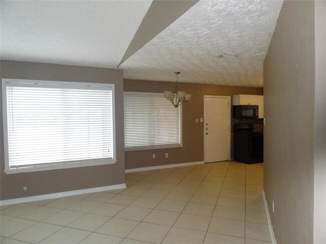 Building Photo - 23810 Tayloe House Ln