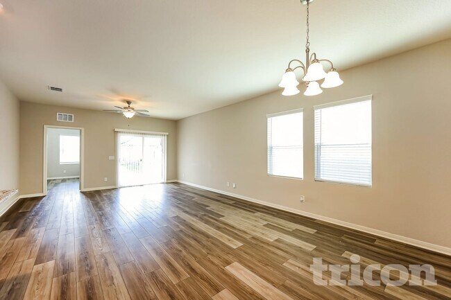 Building Photo - 7426 Boa Holw