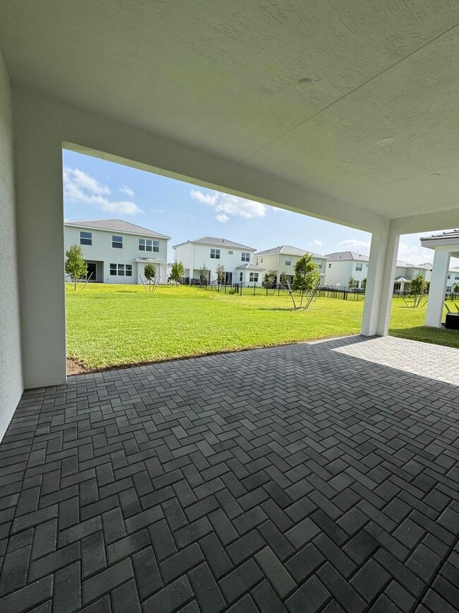 Building Photo - 14212 Spruce Pne Dr