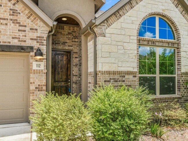 Building Photo - 112 Teddy Roosevelt Dr