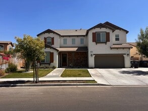 Building Photo - 1821 W Corvina Ave