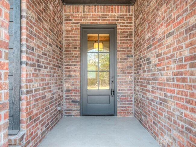 Foto del edificio - 8322 Robin Wy