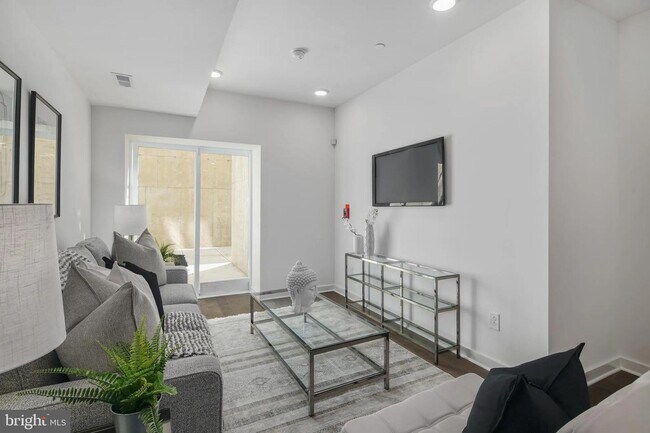 Foto del edificio - 1839 N 6th St