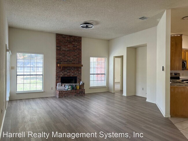 Building Photo - 3 br, 2 bath House - 1808 Ramada Drive