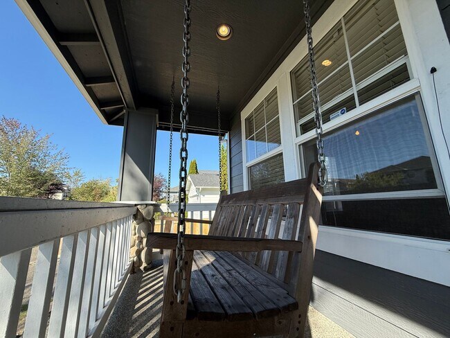Foto del edificio - 15817 Lakeview Ave SE