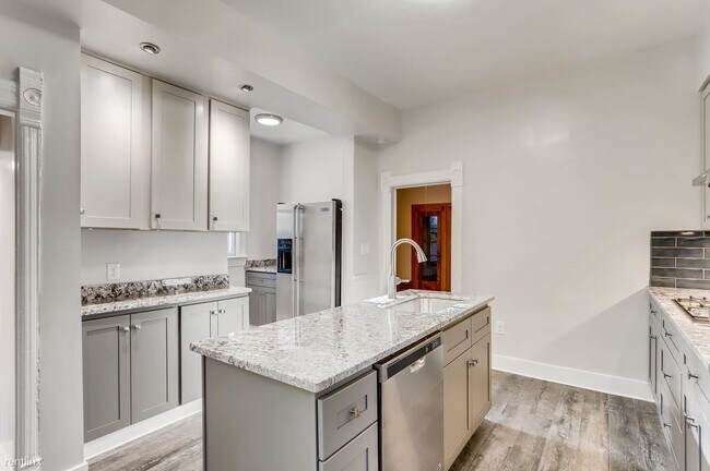 Foto del edificio - 3032 W 25th Ave
