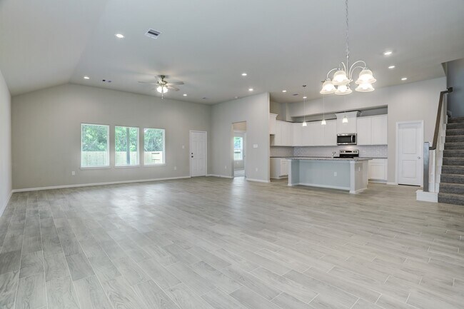 Foto del edificio - 725 W Foley St