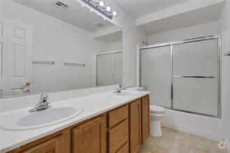 Building Photo - 9861 Ashton Pines Ct