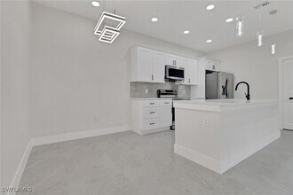 Building Photo - 4501-4503 15th St SW