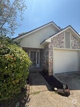 Building Photo - 1305 Ariel Ct