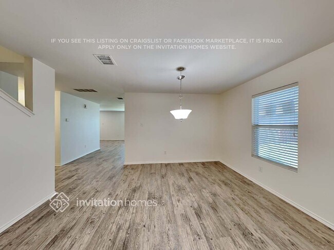 Foto del edificio - 802 Lazy Bayou Dr