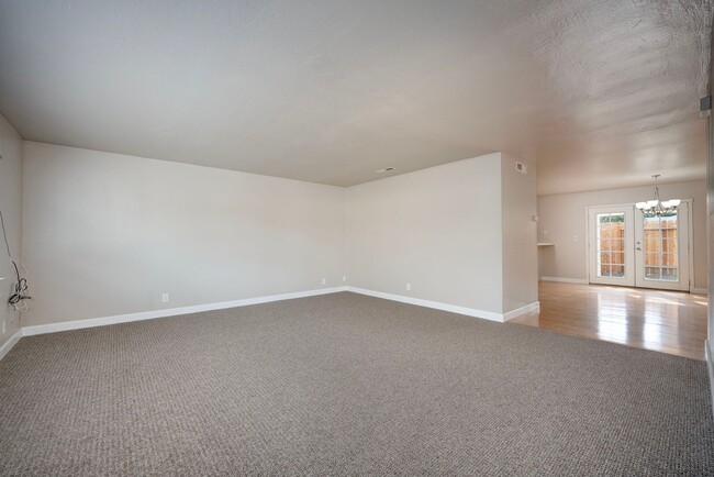 Building Photo - 5336 Karbet Way