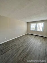 Building Photo - 105 Ridgewood Ln
